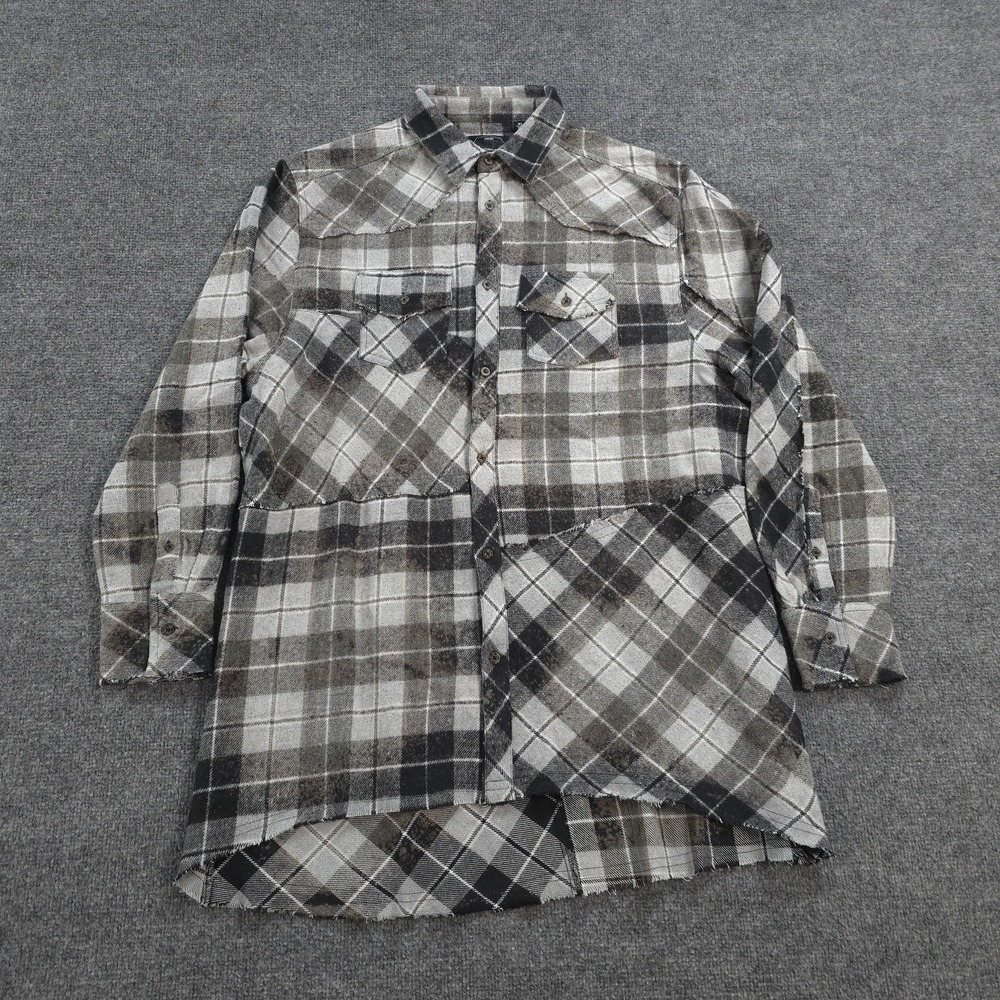 Angry Minnow Shirt Womens XL Gray Plaid Signature Flannel Raw Casual Outdoors